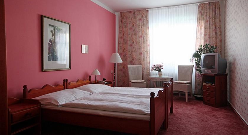 Hotel Solaster Garni Třebíč Δωμάτιο φωτογραφία