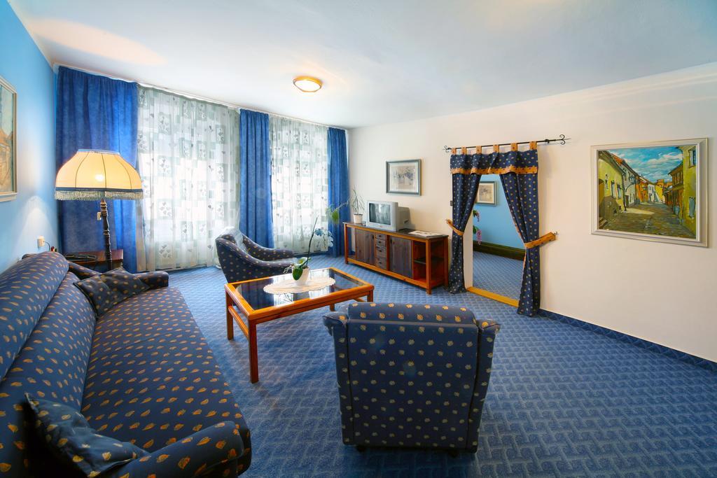 Hotel Solaster Garni Třebíč Εξωτερικό φωτογραφία